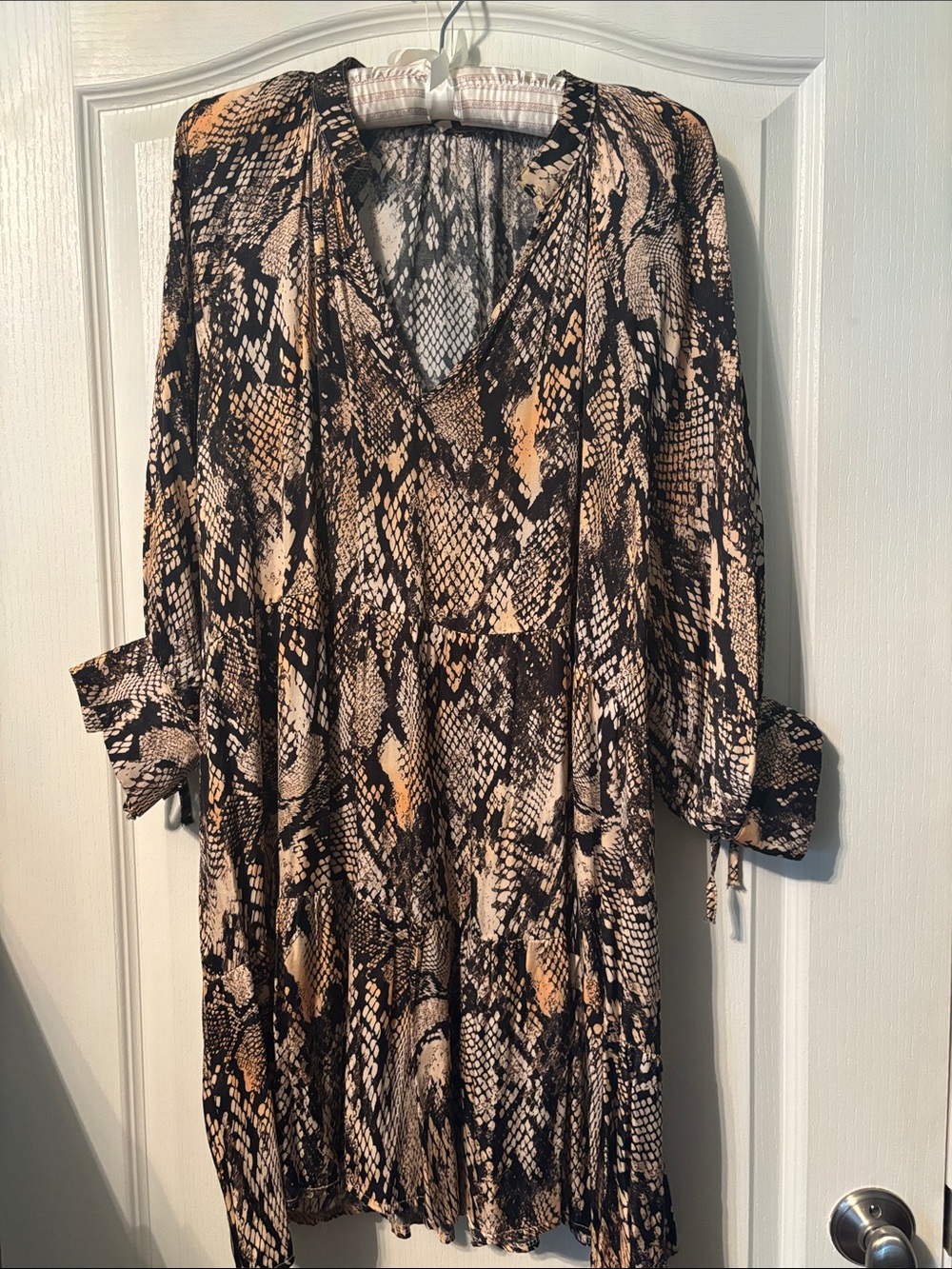 V-Neck Long-Sleeve Snake Print Dress in Beige and Black